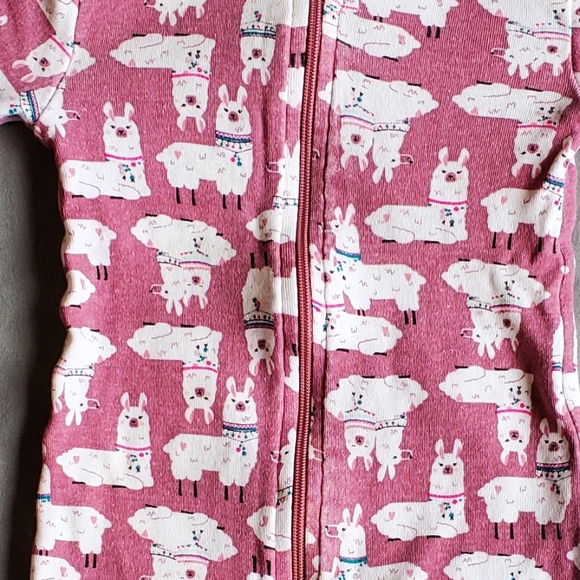 Llama Sleeper 0-3 months - Picture 3 of 3